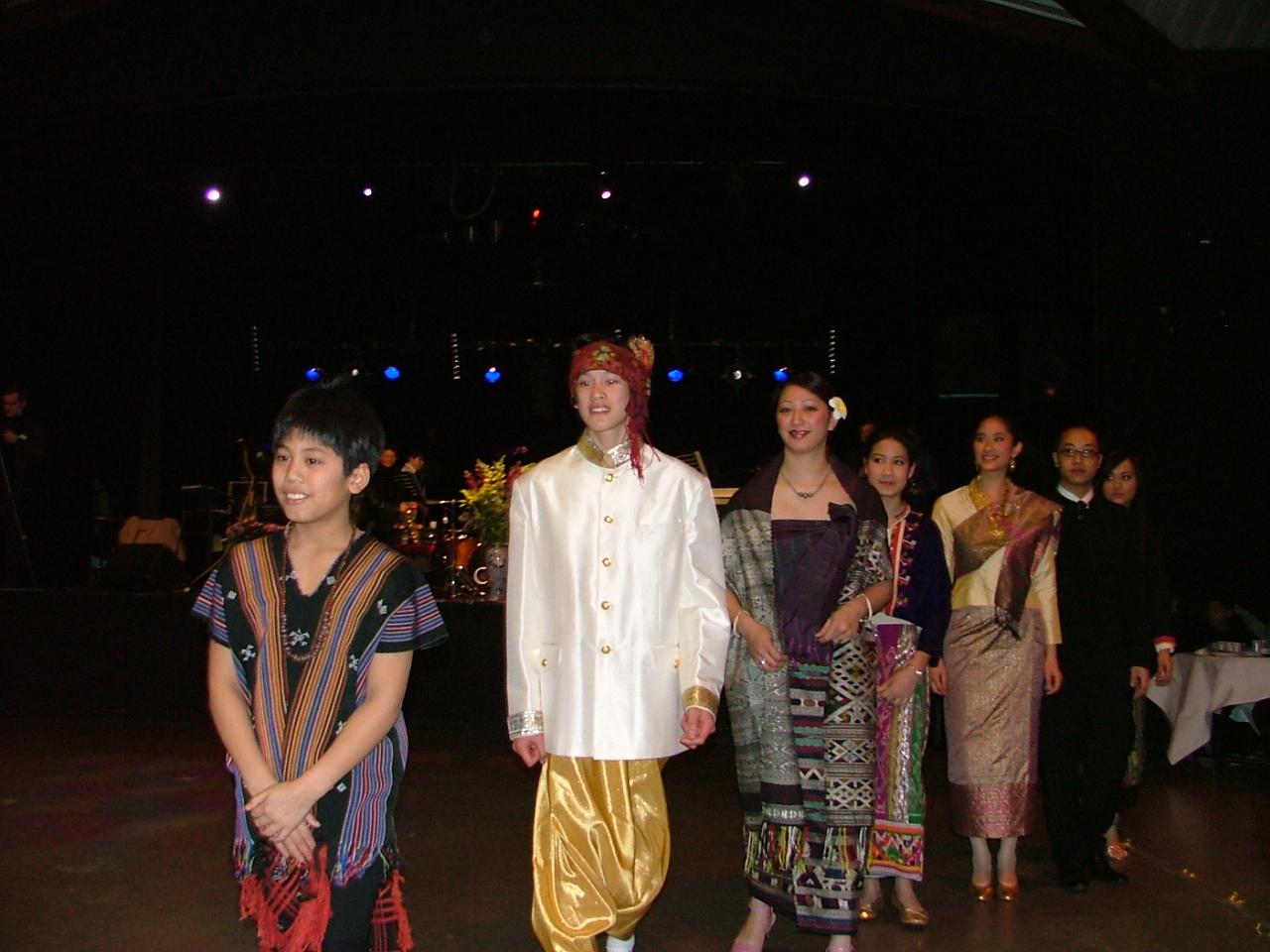 soirée asso.lao khammouane en france-Paris-030207 081.jpg